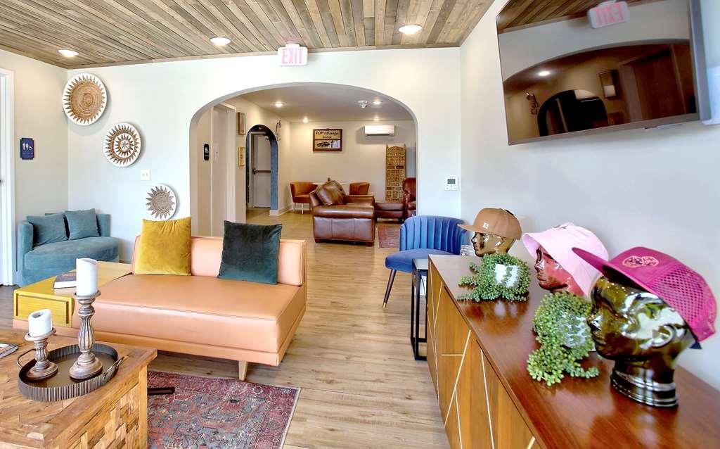Lucky Hotel 3*
